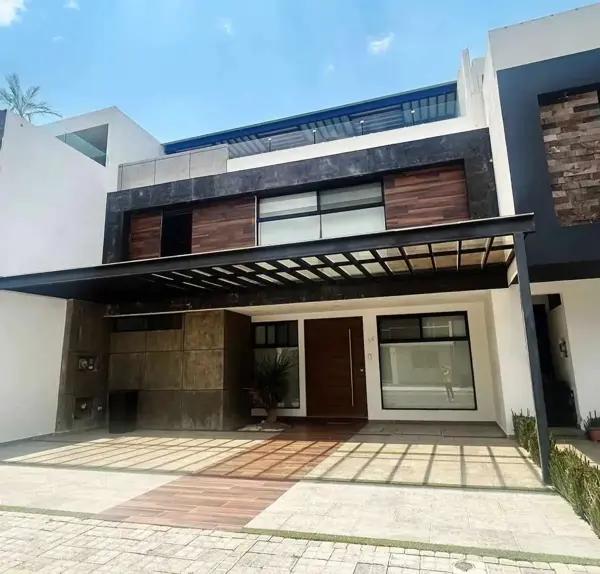 Casa en venta en Lomas de Angelópolis, San Andrés Cholula, Puebla