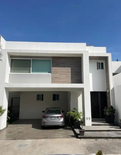 Casa en renta en Lomas de Angelópolis, San Andrés Cholula, Puebla