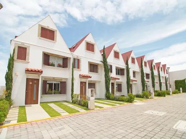 Casa en venta en San Lorenzo Almecatla, Cuautlancingo, Puebla