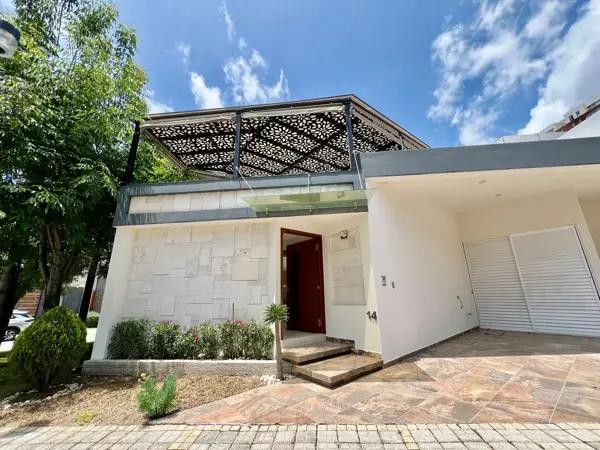 Casa en venta en Lomas de Angelópolis, San Andrés Cholula, Puebla