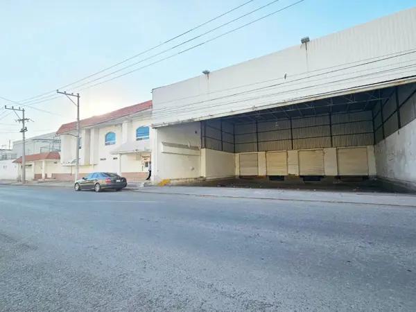 Nave en renta en Parque Industrial Carlos A Herrera Araluce, Gómez Palacio, Durango Nave en renta en Parque Industrial Carlos A Herrera Araluce, Gómez Palacio, Durango