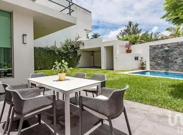 Casa en venta en Palmira Tinguindin, Cuernavaca, Morelos