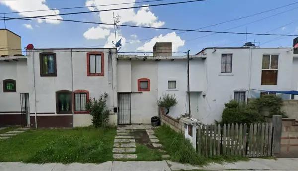 Casa en remate en Villas Santín, Toluca, México