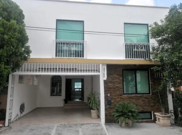 Casa en venta en Cortijo del Rio, Monterrey, Nuevo León