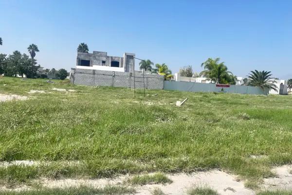 Terreno en venta en Country Club Residencial, Saltillo, Coahuila de Zaragoza