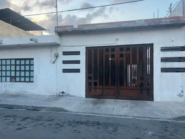 Casa en venta en Josefa Ortiz de Domínguez, Monterrey, Nuevo León