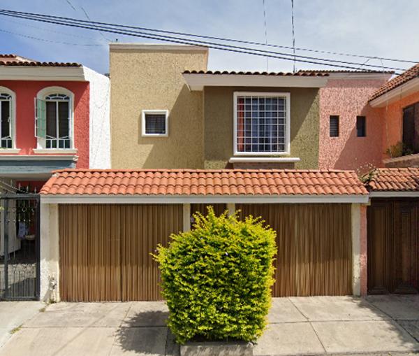 Casa en venta en Monumental, Guadalajara, Jalisco