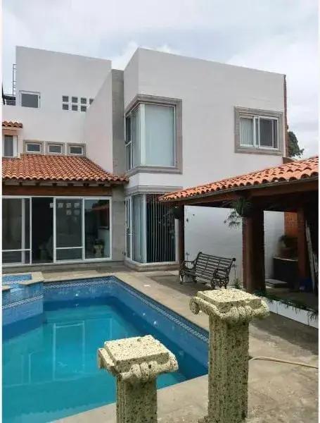 Casa en venta en Lomas de Tzompantle, Cuernavaca, Morelos