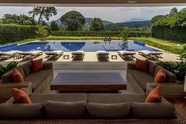 Casa en venta en Avandaro, Valle de Bravo, México