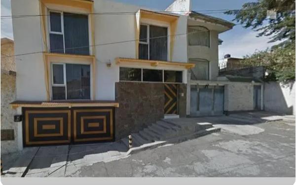 Casa en remate en Santa Barbara, Toluca, México