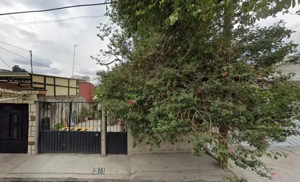 Casa en remate en Adolfo López Mateos, Tlalnepantla de Baz, México