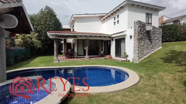 Casa en venta en Lomas de Cocoyoc, Atlatlahucan, Morelos Casa en venta en Lomas de Cocoyoc, Atlatlahucan, Morelos
