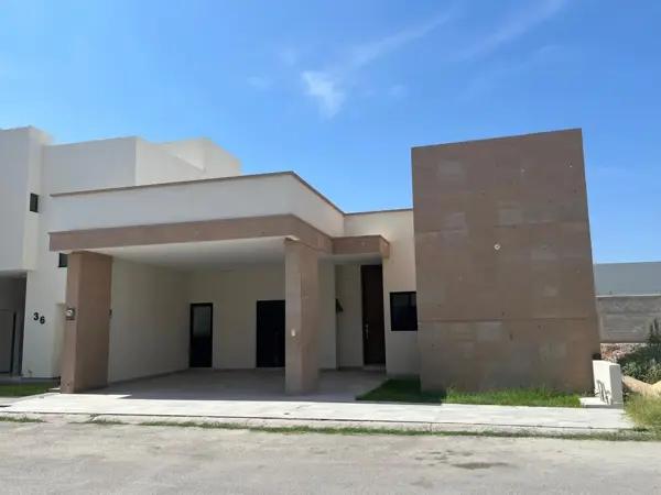 Casa en venta en Rincón las Trojes, Torreón, Coahuila de Zaragoza