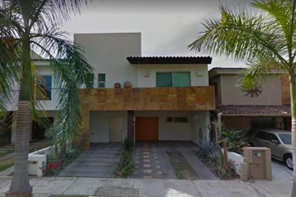 Casa en venta en Fovissste 100, Puerto Vallarta, Jalisco