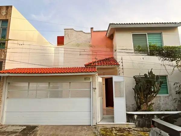 Casa en venta en Graciano Sánchez Romo, Boca del Río, Veracruz de Ignacio de la Llave Casa en venta en Graciano Sánchez Romo, Boca del Río, Veracruz de Ignacio de la Llave
