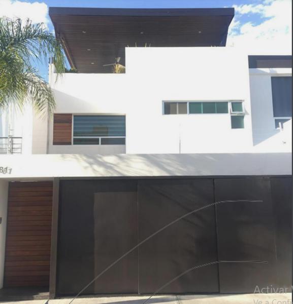 Casa en venta en Escritor de la Independencia, Morelia, Michoacán de Ocampo