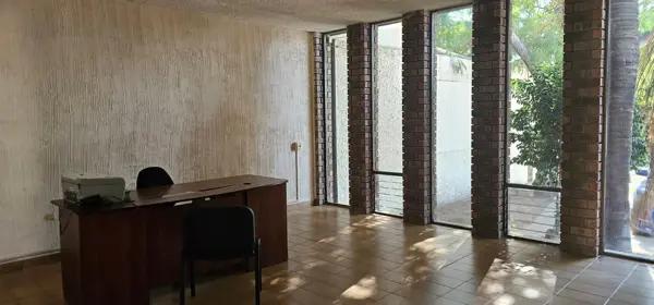 Oficina en renta en Parque Industrial Carlos A Herrera Araluce, Gómez Palacio, Durango