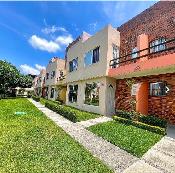 Casa en venta en Residencial Los Sauces, Emiliano Zapata, Morelos