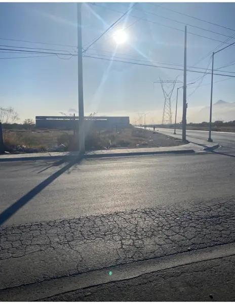 Terreno en venta y renta en Paseo de Capellanía, García, Nuevo León