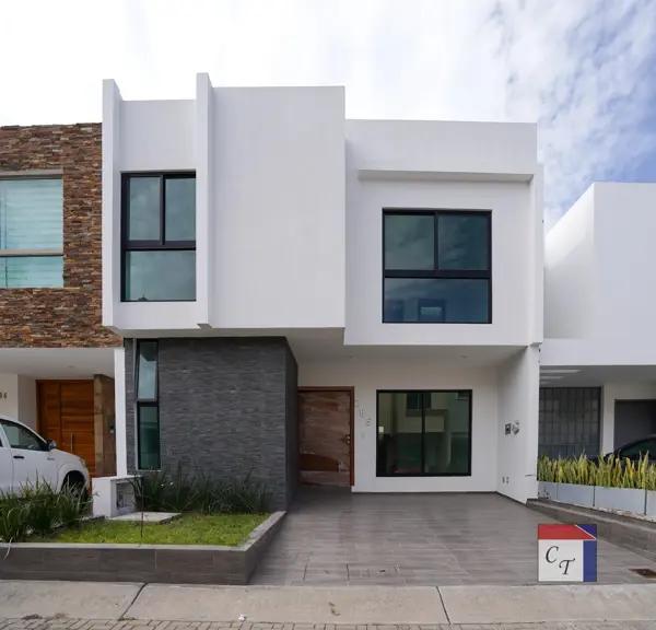 Casa en venta en Los Almendros, Zapopan, Jalisco