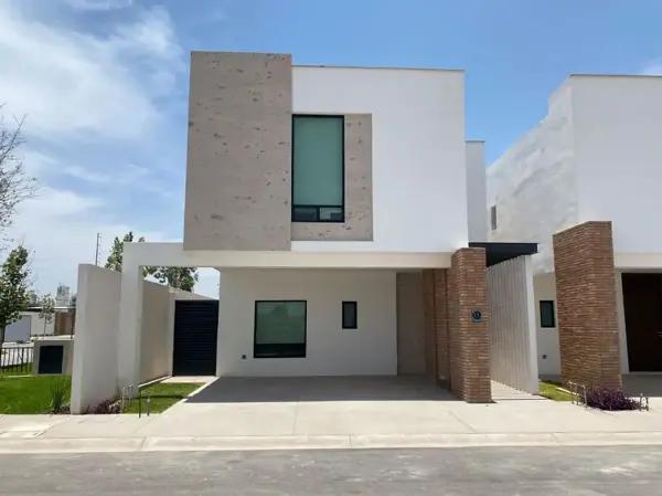 Casa en venta en Ampliación Senderos, Torreón, Coahuila de Zaragoza