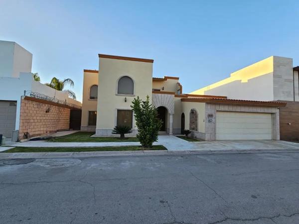 Casa en venta en Hacienda del Rosario, Torreón, Coahuila de Zaragoza
