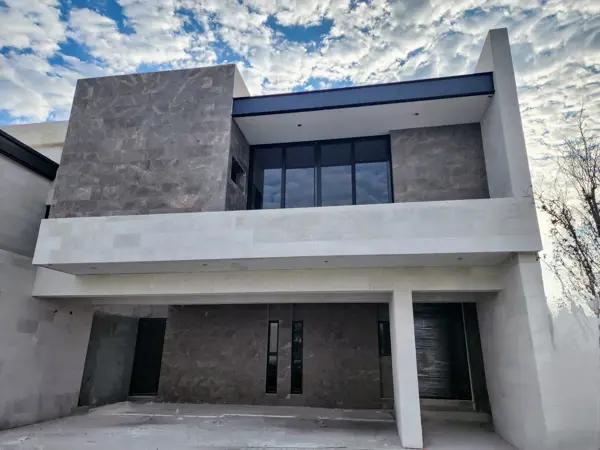 Casa en venta en El Cardenchal, Torreón, Coahuila de Zaragoza Casa en venta en El Cardenchal, Torreón, Coahuila de Zaragoza