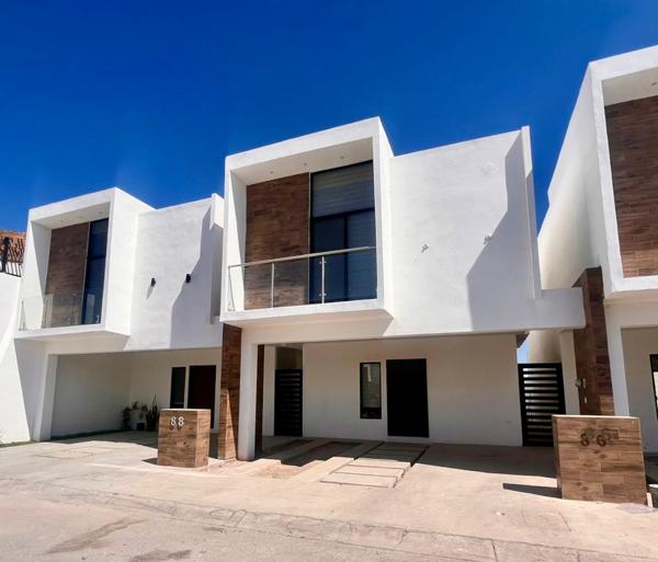 Casa en venta en Villas del Renacimiento, Torreón, Coahuila de Zaragoza