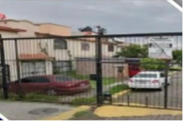 Casa en venta en San Buenaventura, Ixtapaluca, México