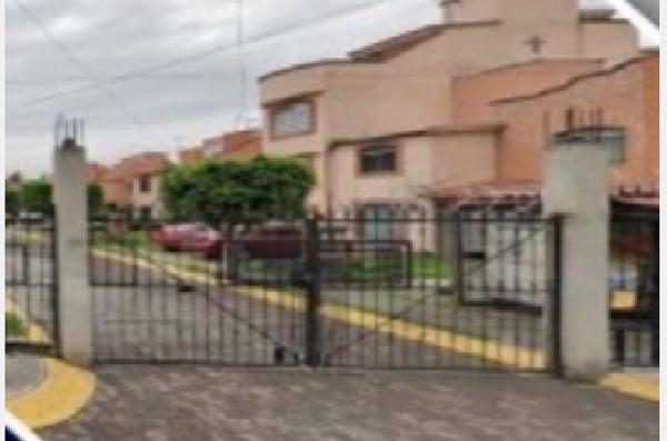 Casa en venta en San Buenaventura, Ixtapaluca, México