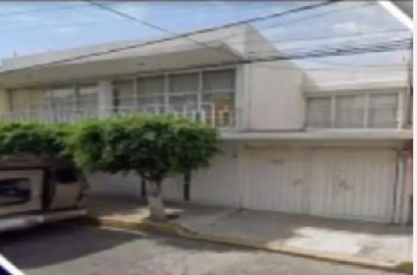 Casa en venta en Las Peñas, Iztapalapa, Ciudad de México