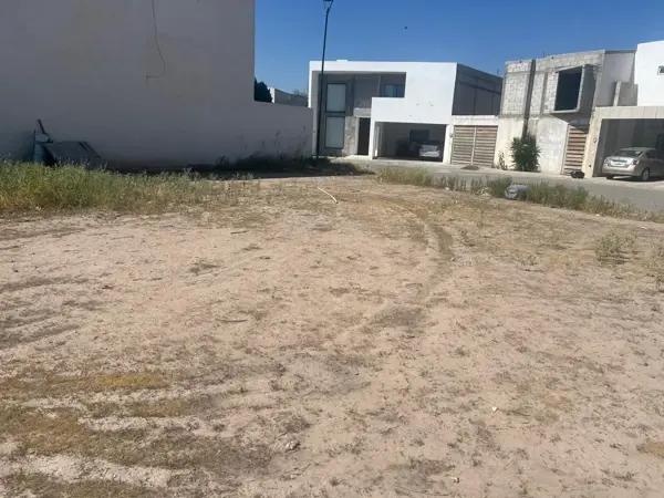 Terreno en venta en Villas del Renacimiento, Torreón, Coahuila de Zaragoza