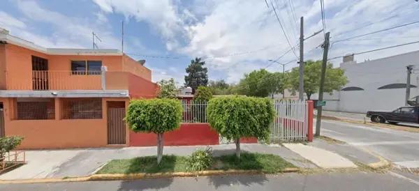 Casa en remate en Nueva Ixtacala, Tlalnepantla de Baz, México