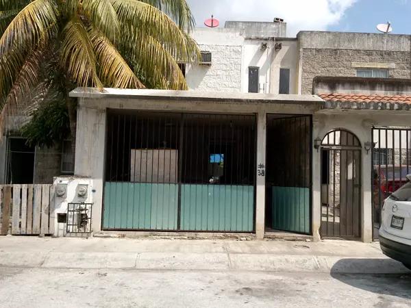 Casa en venta en Supermanzana 209, Benito Juárez, Quintana Roo