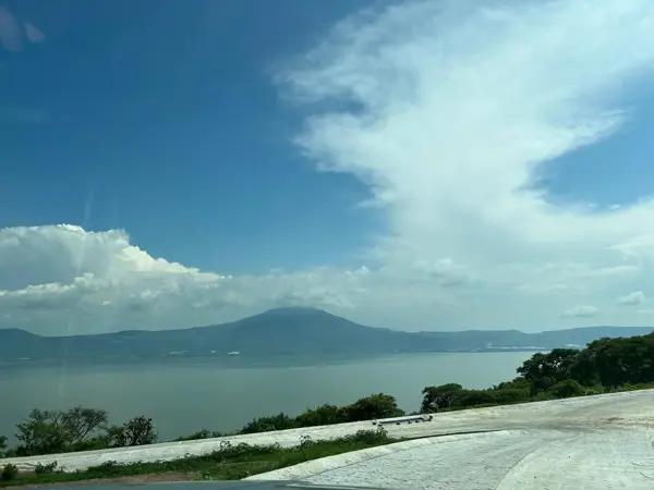 Terreno en venta en San Juan Cosala, Jocotepec, Jalisco