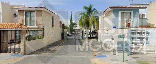 Casa en venta en Jardines Del Valle, Zapopan, Jalisco