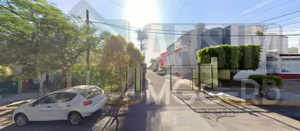 Casa en venta en Misión Del Bosque, Zapopan, Jalisco Casa en venta en Misión Del Bosque, Zapopan, Jalisco