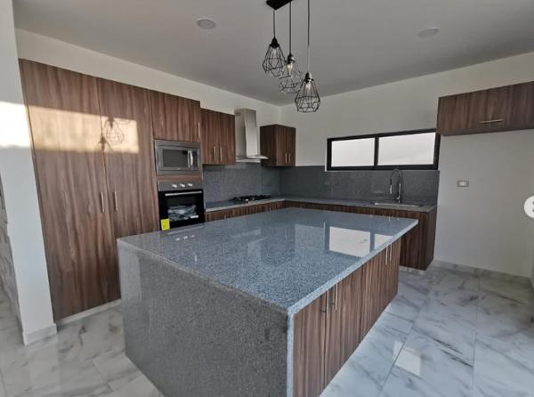 Casa en venta en Zerezotla, San Pedro Cholula, Puebla