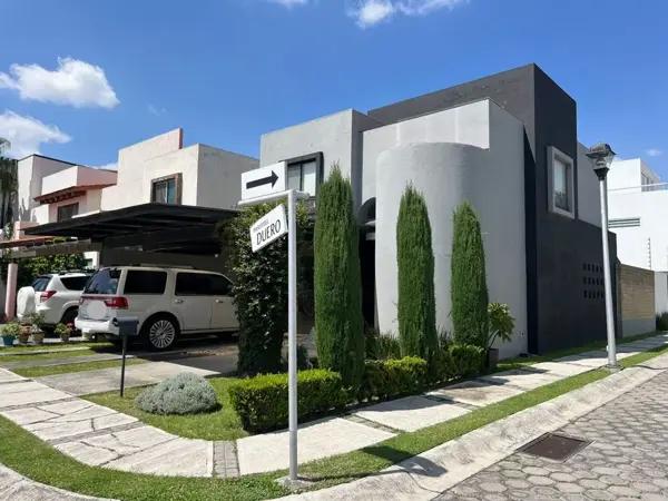 Casa en venta en Lomas de Angelópolis, San Andrés Cholula, Puebla