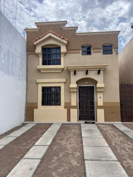 Casa en venta en Urbi Quinta del Cedro, Tijuana, Baja California