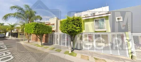 Casa en venta en Real de Valdepeñas, Zapopan, Jalisco Casa en venta en Real de Valdepeñas, Zapopan, Jalisco