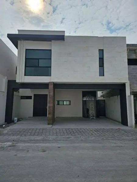 Casa en venta en Privanzas del Campestre, Arteaga, Coahuila de Zaragoza