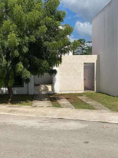 Casa en renta en Gran Santa Fe, Mérida, Yucatán