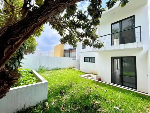 Casa en venta en Santa Maria Ahuacatitlan, Cuernavaca, Morelos
