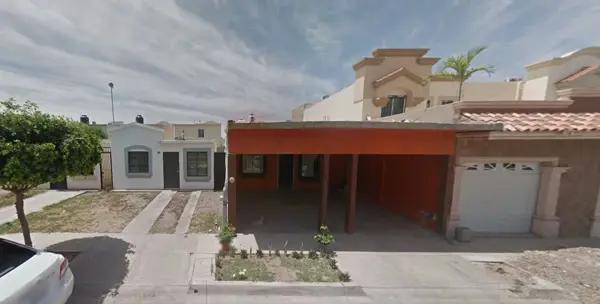 Casa en venta en Jardines del Bosque, Ahome, Sinaloa
