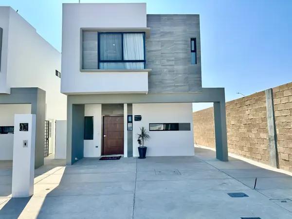 Casa en venta en Plan de San Luis, Torreón, Coahuila de Zaragoza