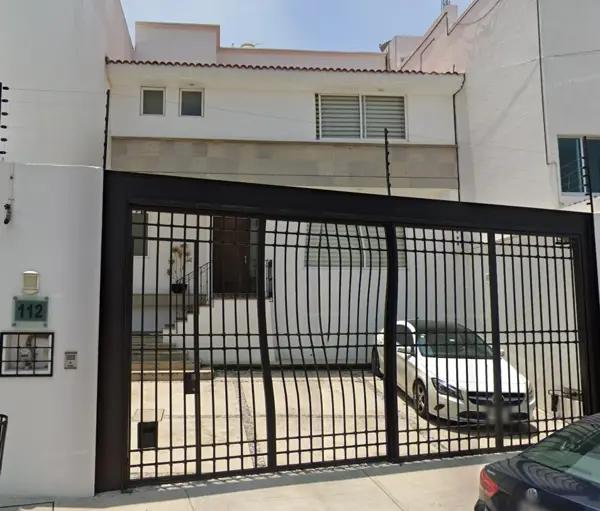 Casa en venta en Las Alamedas, Atizapán de Zaragoza, México