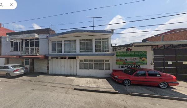 Casa en venta en La Tamacua, Uruapan, Michoacán de Ocampo