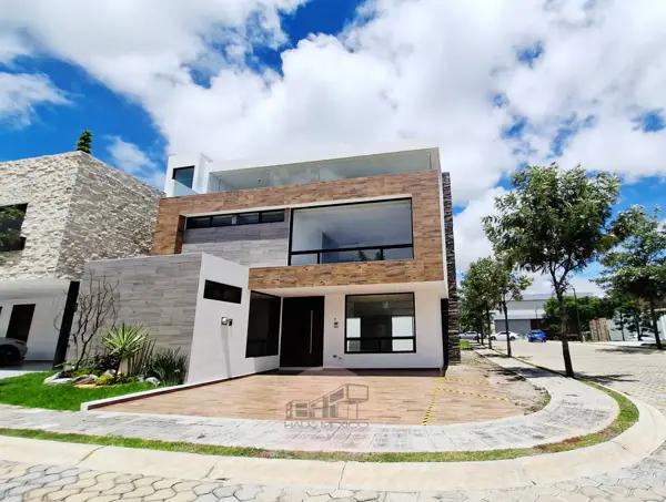Casa en venta en Lomas de Angelópolis II, San Andrés Cholula, Puebla