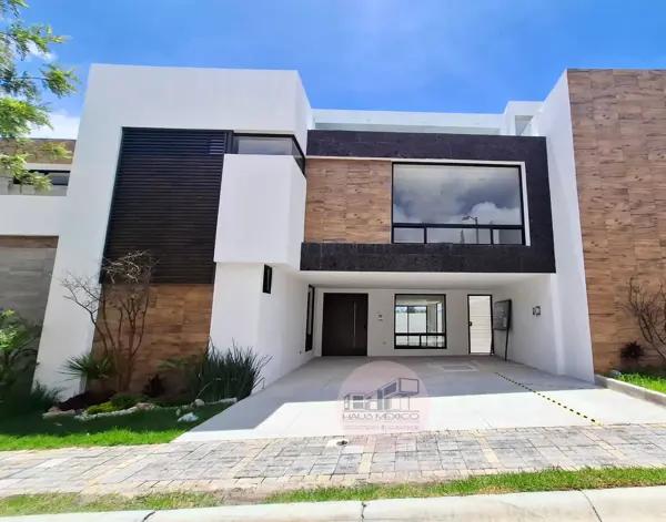 Casa en venta en Lomas de Angelópolis II, San Andrés Cholula, Puebla